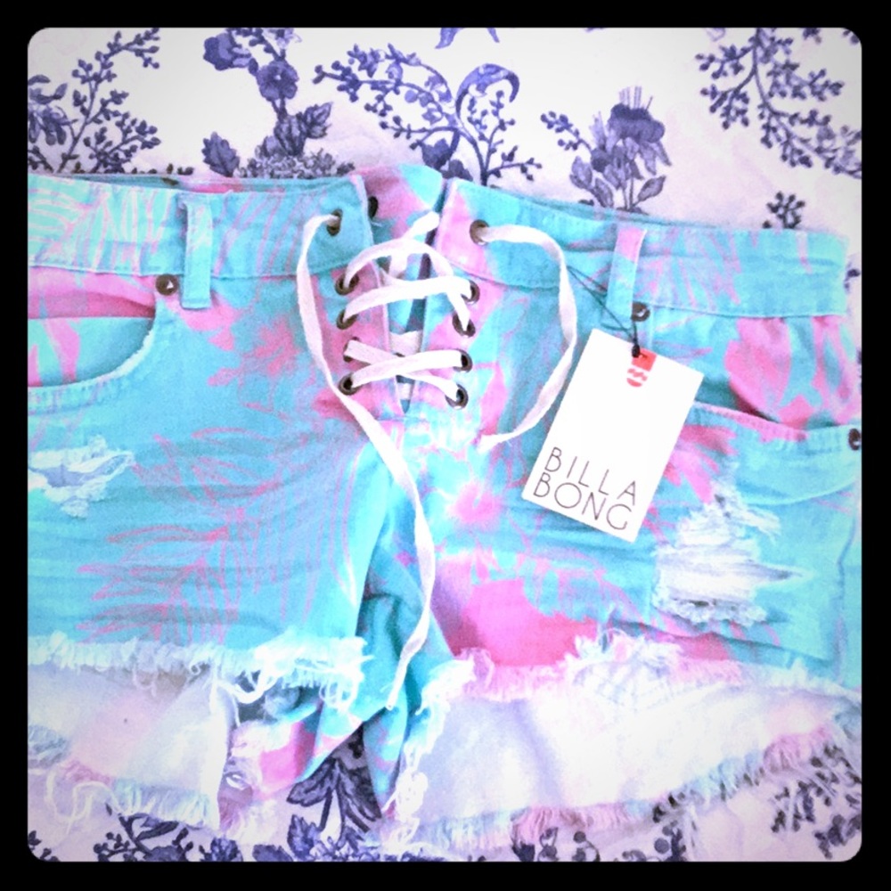 Billabong shorts